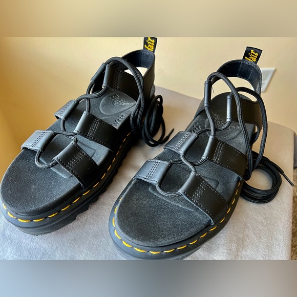 Dr. Martens Nartilla Lace Up Sandal Black Size 39 EU / 6 UK / 8 US gladiator - Picture 3 of 11